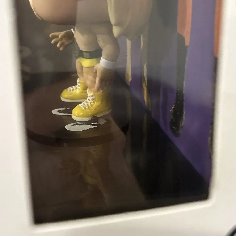 Funko Pop! Slam Cover with Case: WWE - Hulk Hogan - Target (Exclusive) #4 - READ